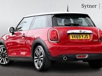 Używany Mini Cooper Exclusive 134 KM (98 kW) 2019 Czerwony Hatchback