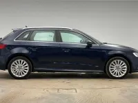 Used Audi A3 e-tron 2018 Blue Hatchback