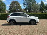Used Suzuki Vitara SZ-T 120 HP (88 kW) 2015 White SUV