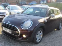 Used Mini Cooper Clubman 150 HP (110 kW) 2015 Red Estate