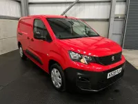 Usado Peugeot Partner 100 HP (73 kW) 2020 Vermelho Monovolume