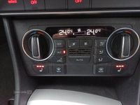 Used Audi Q3 Design 150 HP (110 kW) 2016 Red SUV