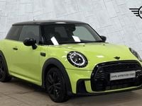 Usado Mini Cooper Hatch 134 CV (98 kW) 2023 Amarillo Utilitario