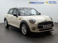 Usado Mini Cooper Hatch 136 CV (100 kW) 2016 Blanco Utilitario