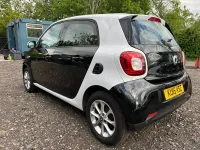 Used Smart ForFour Passion Premium 71 HP (52 kW) 2015 Black Hatchback