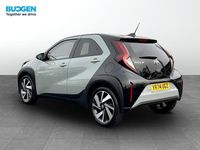 Used Toyota Aygo X 72 HP (52 kW) 2024 Green SUV