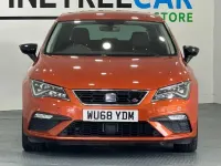 Used Seat Leon FR 190 HP (139 kW) 2018 Orange Hatchback