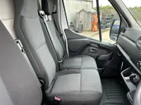 Used Renault Master 135 HP (99 kW) 2023 White MPV