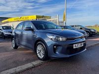 Used Kia Rio 76 HP (55 kW) 2017 Blue Hatchback