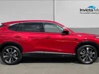 New MG HS SE 2026 Red SUV