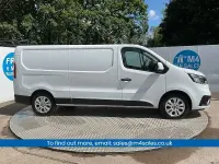 Used Renault Trafic 130 HP (95 kW) 2023 Glacier white