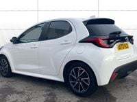 Used Toyota Yaris Hybrid Design 116 HP (85 kW) 2022 White Hatchback
