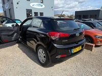 Used Hyundai i20 SE 100 HP (73 kW) 2017 Black Hatchback