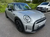 Used Mini Cooper Classic 136 HP (100 kW) 2023 Silver Hatchback