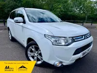 Used Mitsubishi Outlander 2014 White SUV