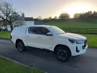 Used Toyota HiLux 150 HP (110 kW) 2021 White Pickup