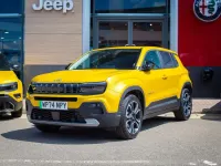 Used Jeep Avenger EV Summit 113 kW (154 HP) 2025 Yellow SUV