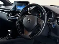 Begagnad Toyota C-HR 122 HK (89 kW) 2018 Grå SUV