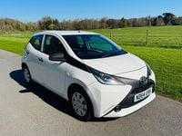 Used Toyota Aygo 2014 White Hatchback
