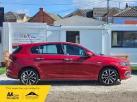 Used Fiat Tipo Lounge 95 HP (69 kW) 2017 Red Hatchback