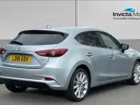 Begagnad Mazda 3 Inclusive 2018 Silver Halvkombi