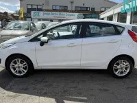 Used Ford Fiesta Zetec 82 HP (60 kW) 2017 White Hatchback