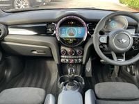 Used Mini Cooper Hatch 134 HP (98 kW) 2023 Red Hatchback