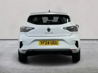 Used Renault Clio Evolution 90 HP (66 kW) 2024 White Hatchback