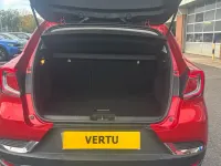 Used Renault Captur Version S 91 HP (66 kW) 2021 Red/black SUV