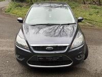 Begagnad Ford Focus Titanium 99 HK (72 kW) 2009 Grå Halvkombi