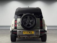 Usado Land Rover Defender SE Dynamic 404 HP (297 kW) 2023 SUV