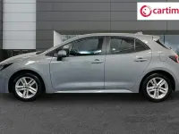 Usado Toyota Corolla 140 HP (102 kW) 2023 Cinzento Citadino