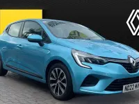 Used Renault Clio Iconic 90 HP (66 kW) 2022 Blue  Hatchback