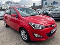 Używany Hyundai i20 Active 2014 Czerwony Hatchback