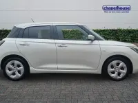 Used Suzuki Swift 82 HP (60 kW) 2025 White Hatchback