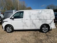 Used VW Transporter Highline 150 HP (110 kW) 2022 White Van