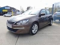 Used Peugeot 308 Active 100 HP (73 kW) 2015 Brown Hatchback