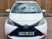 Used Toyota Aygo X-play 69 HP (50 kW) 2016 White Hatchback