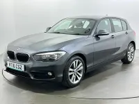 Begagnad BMW 116 Sport Line 2016 Grå Halvkombi