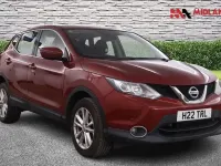 Used Nissan Qashqai Acenta 110 HP (80 kW) 2016 Red SUV