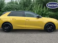 New Vauxhall Astra S 130 HP (95 kW) 2026 Electric yellow Hatchback