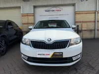 Used Skoda Rapid SE 90 HP (66 kW) 2017 White Hatchback