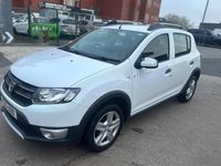 Used Dacia Sandero Lauréate 90 HP (66 kW) 2015