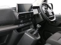 Używany Citroën Dispatch 120 KM (88 kW) 2025 Biały Minivan