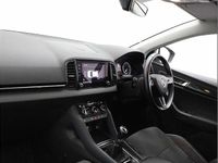 Used Skoda Karoq SE L 115 HP (84 kW) 2018 White SUV