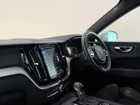 Used Volvo XC60 R-Design 250 HP (183 kW) 2019 SUV