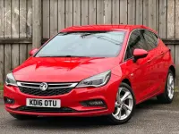 Second-hand Vauxhall Astra SRi 110 CP (80 kW) 2016 Roșu Hatchback