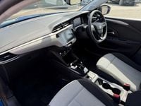 Second-hand Vauxhall Corsa-e Design Edition 100 kW (136 CP) 2024 Albastru Hatchback