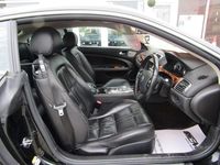 Używany Jaguar XK 387 KM (284 kW) 2011 Czarny Coupe
