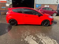 Used Ford Fiesta Zetec 140 HP (102 kW) 2016 Red Hatchback